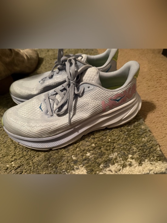 Hoka Other - Hoka tennis shoes kids 7